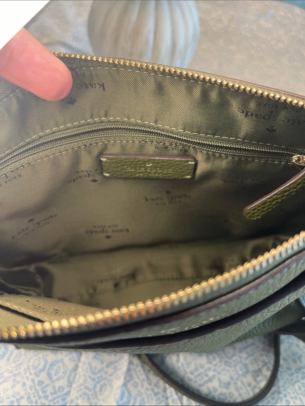 kate spade Olive Green Pebbled Leather Crossbody Bag - Picture 9 of 11